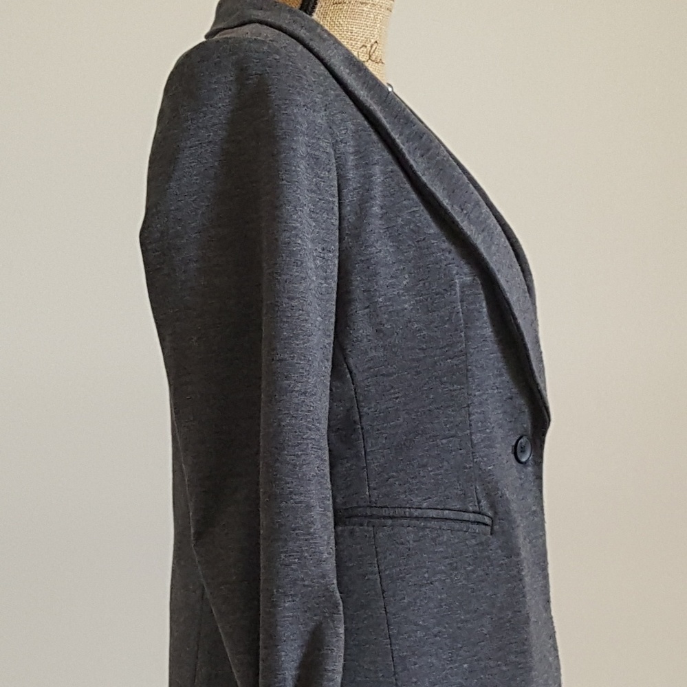 Apt 9 Blazer - image 4